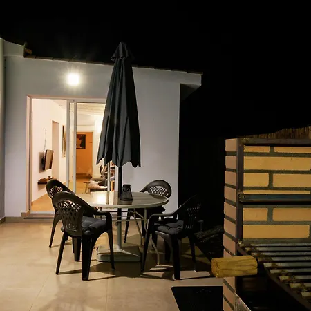 Holiday home Cubo's La Soleada *