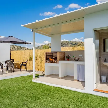 Cubo's La Soleada Holiday home *